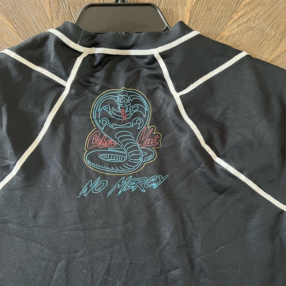 Cobra Kai youth shirt - Picture 3 of 5